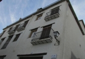 Edificio en venta en Yegen, Yegen foto