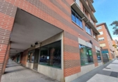 Local comercial
en venda
amb 90m² a Vitòria, a la zona de Sansomendi, Calle Monasterio de Iratxe foto