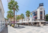 103m² locaux commerciaux pour vente à Torremolinos, Calle Ramos Puente photo