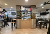 Restaurante en venta con 392m² en Madrid, en la zona de Puerta Bonita, Plaza de los Navarros foto