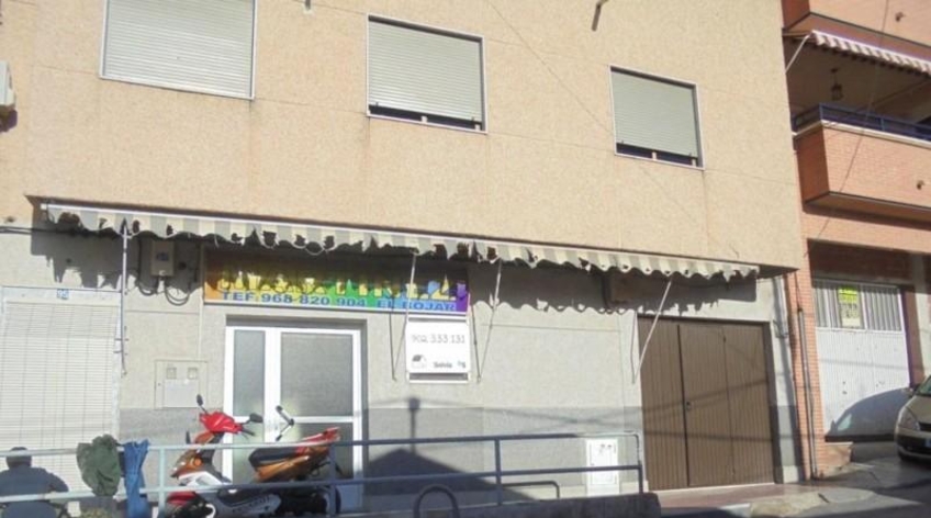 Local comercial