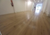 187m² commercial premises for sale in Barcelona, in the area of Les Corts, Carrer de Caballero photo