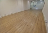 187m² commercial premises for sale in Barcelona, in the area of Les Corts, Carrer de Caballero photo