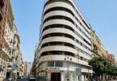 3200m² bâtiment pour vente à Valence, dans le quartier de El llano del Remedio, Calle Cirilo Amorós photo