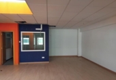 Nave Industrial en venta con 270m² en Zaragoza, en la zona de Cartuja Baja, Calle Albardín foto