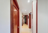 617m² bâtiment pour vente à Salt, Travessia del Coll photo