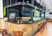 Local comercial en venta con 159m² en Torrevieja, Calle Maestro Francisco Casanovas foto