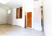 Local comercial en venta con 88m² en Olesa de Montserrat, Carrer República Argentina foto