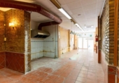 Bar en venta con 110m² en Olesa de Montserrat, Rambla de Catalunya foto