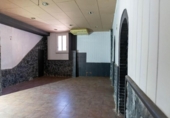 Local comercial en venta con 140m² en Olesa de Montserrat, Carrer Les Planes foto