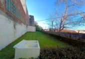 312m² bâtiment avec locataires pour vente à El Grove, dans le quartier de O Grove, Rúa Bouzas photo