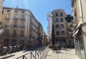 Local comercial en alquiler con 100m² en Valladolid, en la zona de Universidad foto