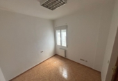 Oficina en alquiler con 160m² en Jaén foto