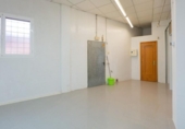 103m² locaux commerciaux pour vente à Deltèbre, photo