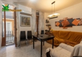 500m² building for sale in Granada, in the area of Magdalena Neighborhood, Calle Párraga photo