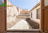 500m² building for sale in Granada, in the area of Magdalena Neighborhood, Calle Párraga photo