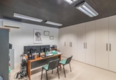 200m² offices for sale in Motril, Calle San Miguel photo