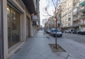 27m² commercial premises for sale in Granada, Calle Séneca photo