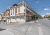 Local comercial
en venda
amb 253m² a Cenes de la Vega, Calle Chile foto