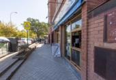 Papelería en venta con 38m² en Granada, en la zona de Los Vergeles, Calle Agustín Lara foto