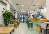 135m² cafeteria for sale in Granada, Calle Recogidas photo