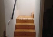 55m² hair salon for sale in Logroño photo