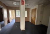 340m² offices for rent in Logroño photo