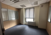340m² offices for rent in Logroño photo