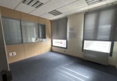 340m² offices for rent in Logroño photo