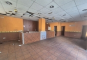 77m² cafeteria for sale in Grado photo