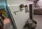 80m² commercial premises for sale in Lérida, Calle odon fonoll photo
