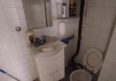 80m² commercial premises for sale in Lérida, Calle odon fonoll photo