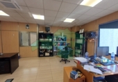 506m² warehouse industrial for sale in Loiu photo