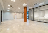 210m² locaux commerciaux industriel pour vente à El Puerto de Santa María photo