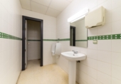 210m² locaux commerciaux industriel pour vente à El Puerto de Santa María photo