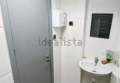 110m² hair salon for rent in Madrid, in the area of Sun, Ginzo de Limia 42 photo