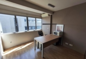 83m² office for sale in Valladolid, in the area of Main Square, Calle Santiago photo