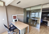 83m² office for sale in Valladolid, in the area of Main Square, Calle Santiago photo
