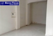 Local comercial en venta con 120m² en Ponferrada, Calle Batalla del Salado foto