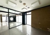 Local comercial
en venda
amb 219m² a Oriola, Subida al Seminario foto