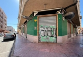 214m² commercial premises for sale in Torrevieja, Calle Pedro Lorca photo