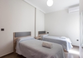 411m² building for sale in Granada, in the area of Magdalena Neighborhood, Calle Paz photo