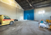 1400m² warehouse for sale in Granada, in the area of San Jerónimo Neighborhood, Plaza de la Universidad photo