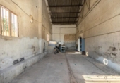 1400m² warehouse for sale in Granada, in the area of San Jerónimo Neighborhood, Plaza de la Universidad photo