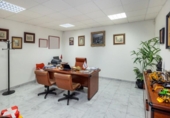 1400m² warehouse for sale in Granada, in the area of San Jerónimo Neighborhood, Plaza de la Universidad photo