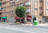 Local comercial
en venda
amb 46m² a Granada, a la zona de Barri de Sant Antón, Calle de los Juncos foto