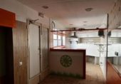 70m² commercial premises for sale in Alacuás, Calle Ausiás March photo