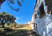 Hotel en venta con 1700m² en Bañeres, Senda Castalla foto