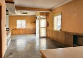 85m² atelier pour vente à Oliva, Calle de la Cruz photo