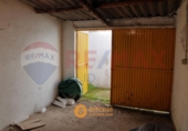 70m² commercial premises for sale in Valladolid, in the area of Las Flores, Calle Rosa photo